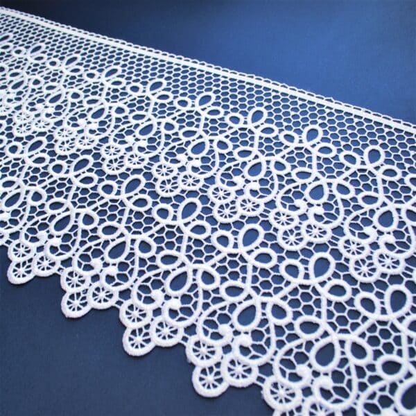 Gipiura do doszycia 72644/30cm biała