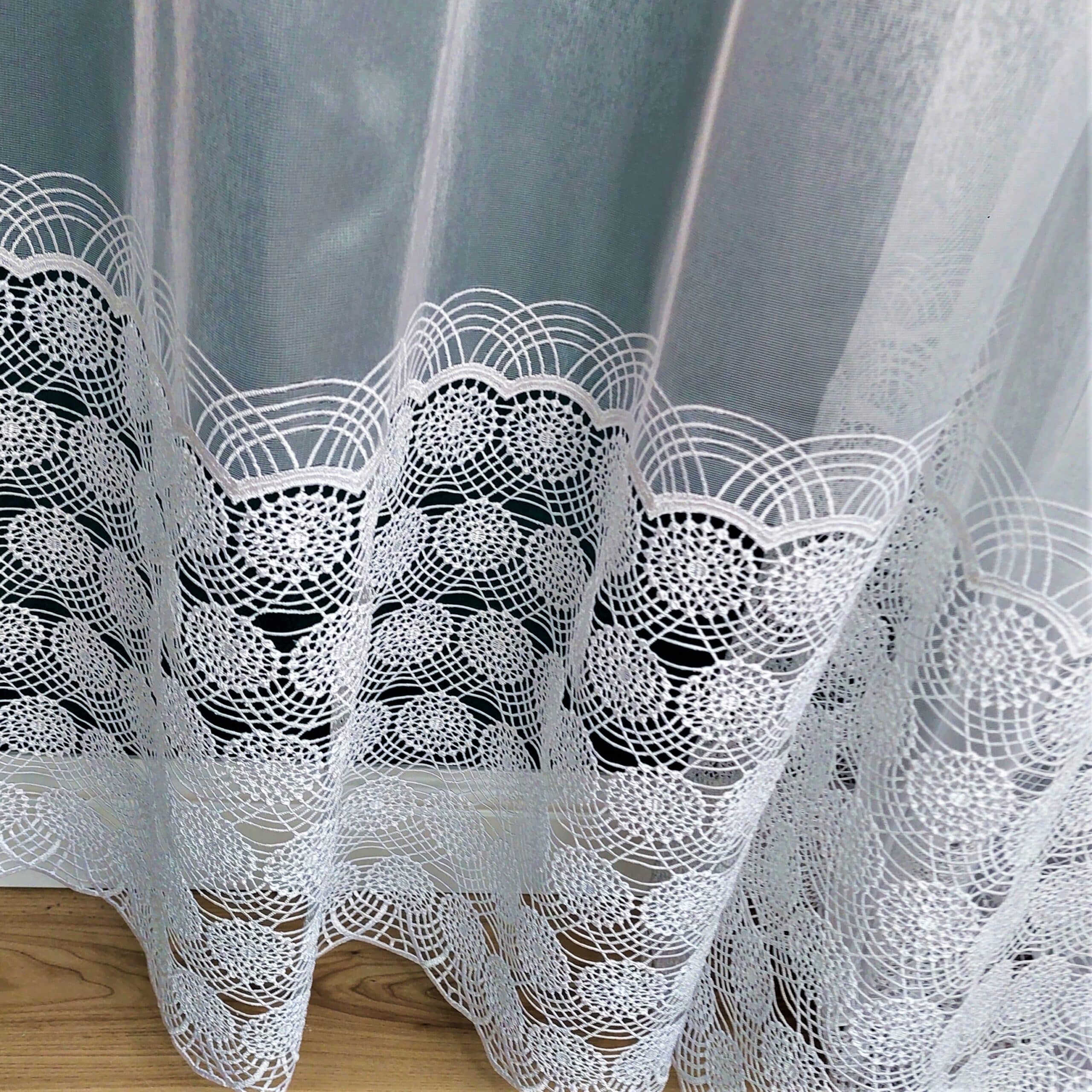 Firana haftowana biała "dmuchawce" 82999 - 280cm