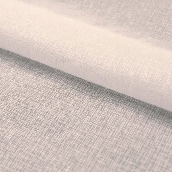 SABLE 121 Firana Premium 330 cm ecru SABLE 121 Firana Premium 330 cm ecru- firana gładka o wszechstronnym zastosowaniu. Produkt klasy PREMIUM. Doskonale nadaje się na upięcia oraz na rolety rzymskie. Tkanina dobrze układająca się, lejąca. Przyjemna w dotyku. Ołowiany obciążnik na dole firany. Materiał cieszący się dużą popularnością w dekoracjach okiennych ze względu na walory wizualne i użytkowe. Średni/mały stopień przejrzystości. Tkanina łatwa w utrzymaniu i konserwacji. Prać w temperaturze do 30 stopni. 100% poliestru. Producent: Turcja. Możliwość zamówienia bezpłatnej próbki. Celem dopełnienia kompozycji zachęcamy do zakupu zasłon z naszej kolekcji. Zachęcamy do śledzenia naszego profilu na FB.